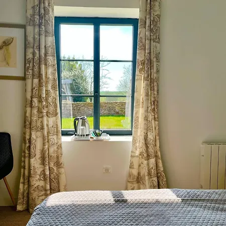 Cadre D'exception Et Nature - 2 Maisons - 15 Pers Max Holiday home